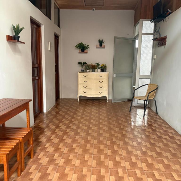 Casa céntrica de 5 habitaciones hasta 13 personas - Casa - 46