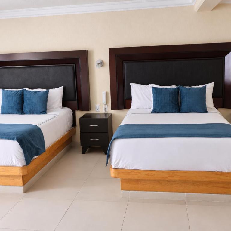 Hotel Tierras Blancas - Habitación Doble - 2 camas dobles - 8