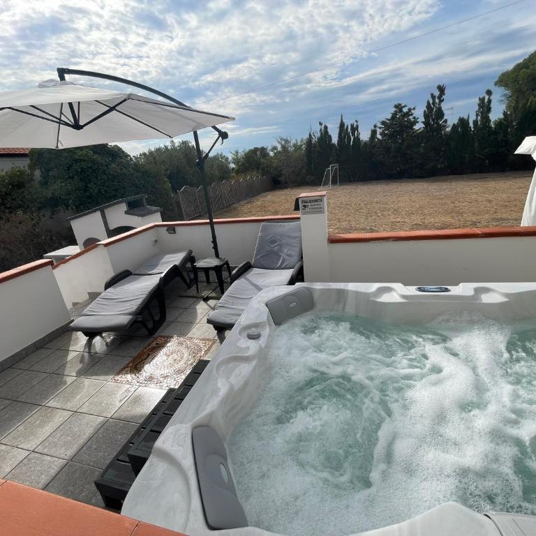 Sardinia SeaBreeze Villa IUN R2178 - Villa con 2 Camere da Letto - 2