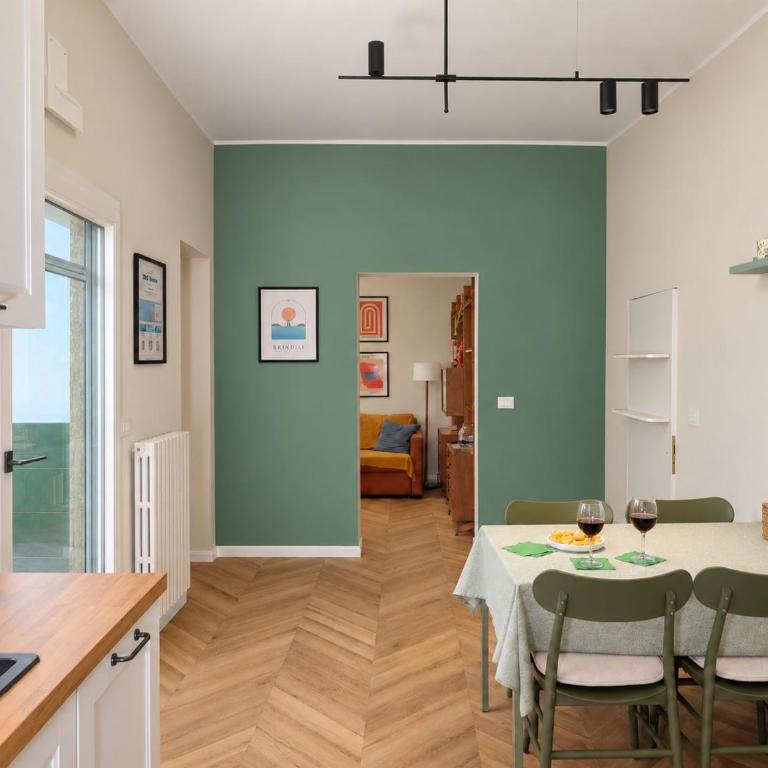 BDS House - Casa con terrazzo nel centro storico - Appartamento con 2 Camere da Letto - 4