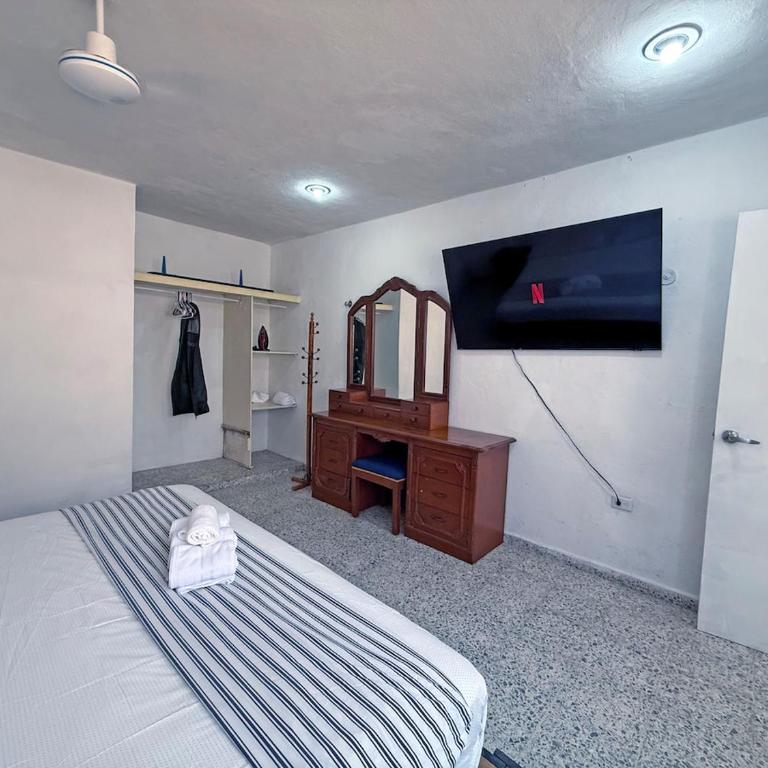 Family home, 3 bedrooms with bathroom for 8 people - Casa de 4 dormitorios - 3
