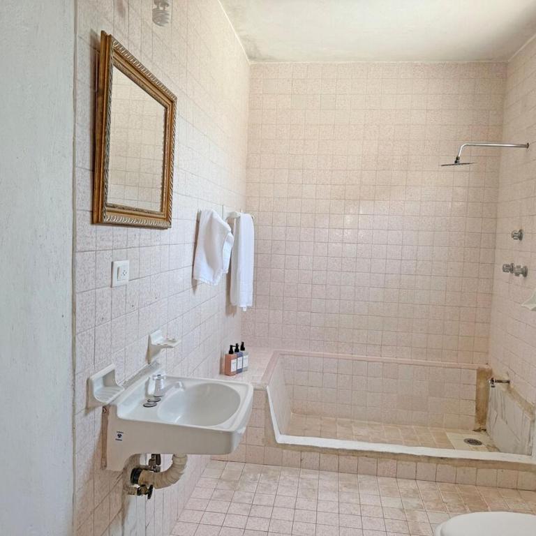 Family home, 3 bedrooms with bathroom for 8 people - Casa de 4 dormitorios - 16