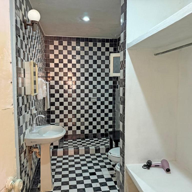 Family home, 3 bedrooms with bathroom for 8 people - Casa de 4 dormitorios - 21