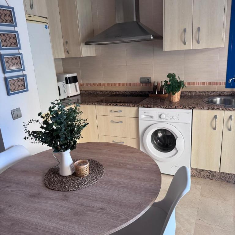 Alojamiento BRISA, en Rota, con aire acondicionado - Appartamento con 2 Camere da Letto e Balcone - 2