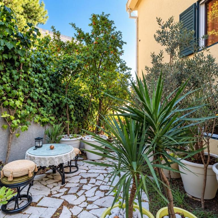 Marina Breeze Family Villa - One-Bedroom Apartment with Garden - 20