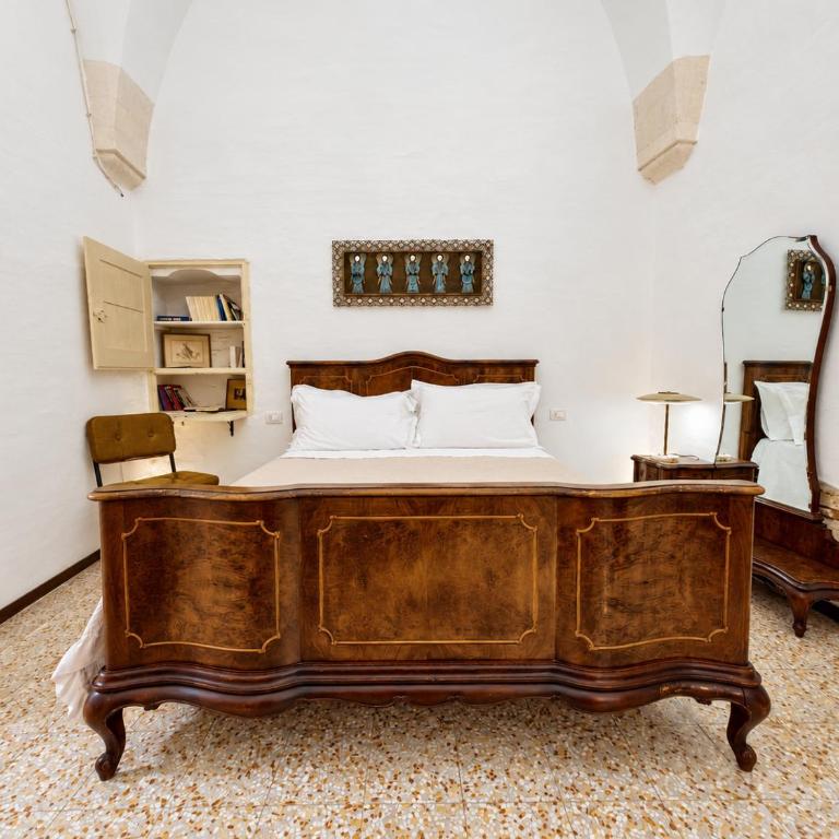 Civico 18 - Two-Bedroom Apartment with Balcony - 4