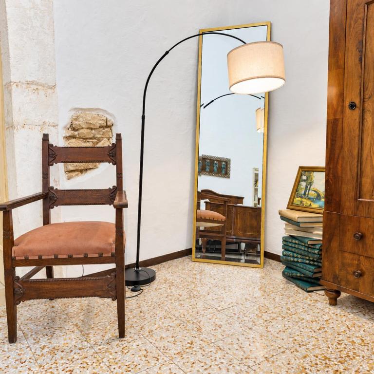 Civico 18 - Two-Bedroom Apartment with Balcony - 6