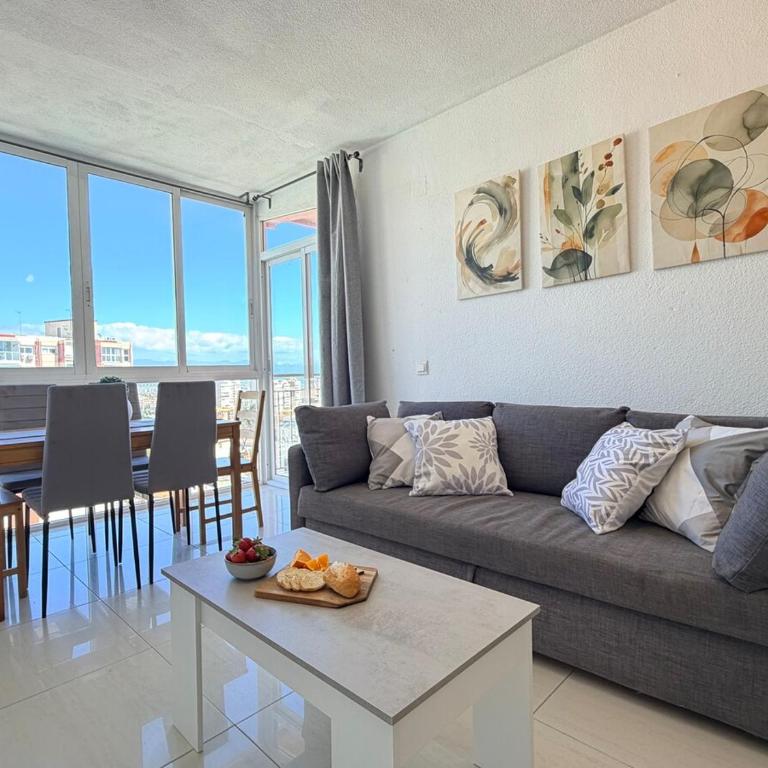 Sea View 2BR Apartment with Pool and Terrace - Apartment mit 2 Schlafzimmern - 1