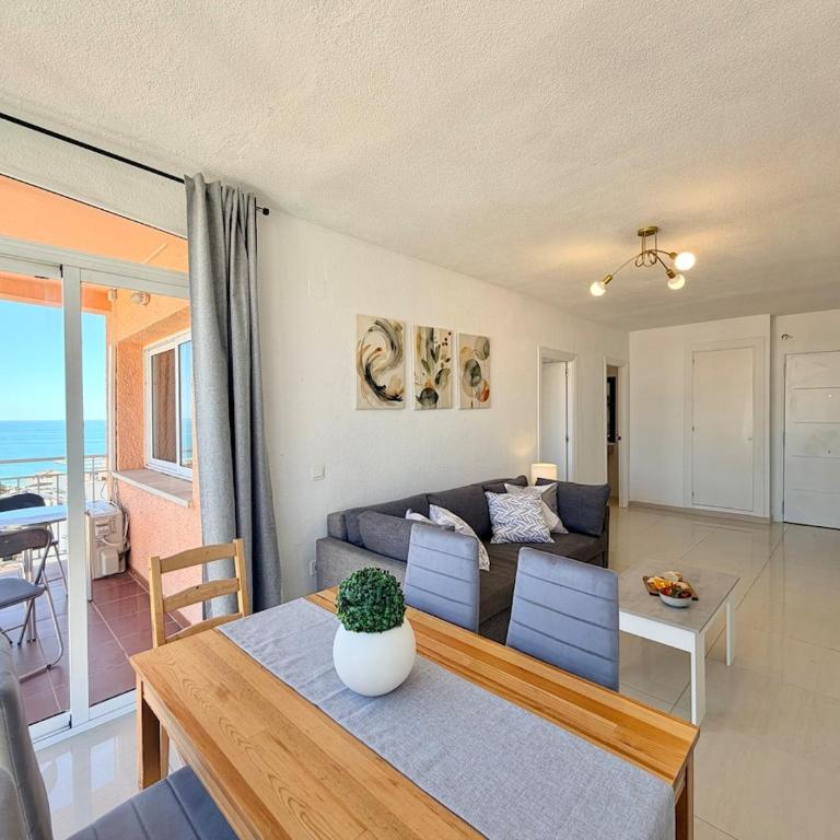 Sea View 2BR Apartment with Pool and Terrace - Apartment mit 2 Schlafzimmern - 23