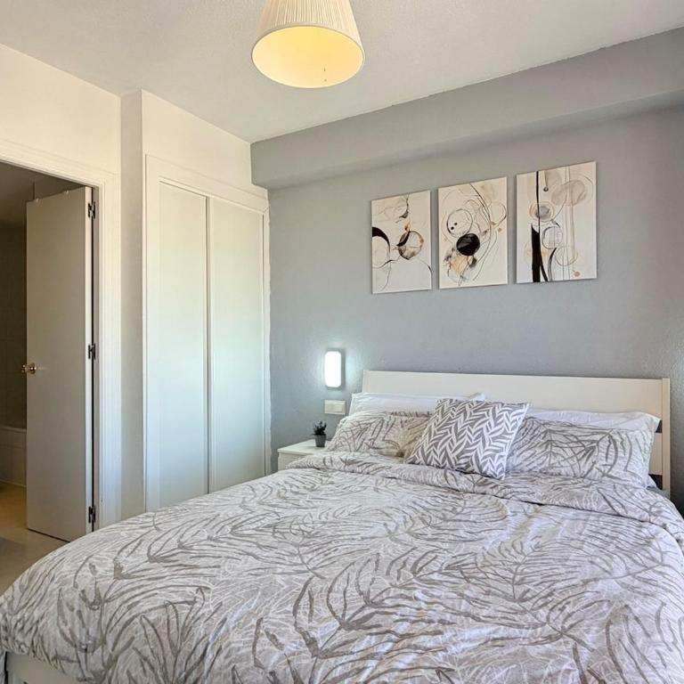 Sea View 2BR Apartment with Pool and Terrace - Apartment mit 2 Schlafzimmern - 25