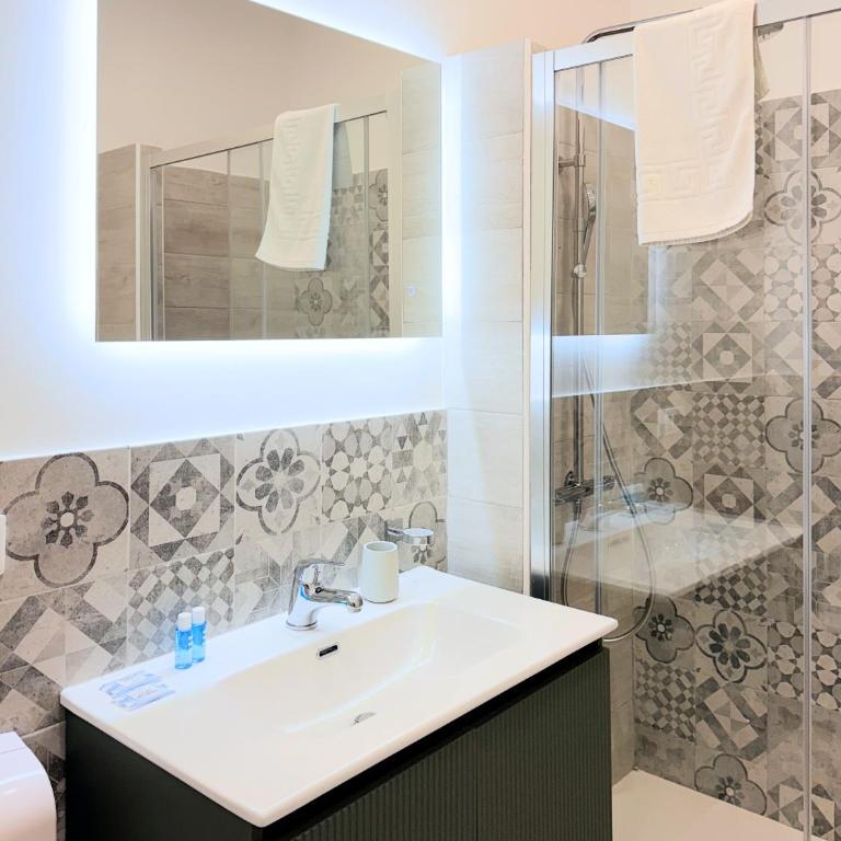 B&B Sapore di Mare Serapo - Camera Matrimoniale con Bagno Privato - 2