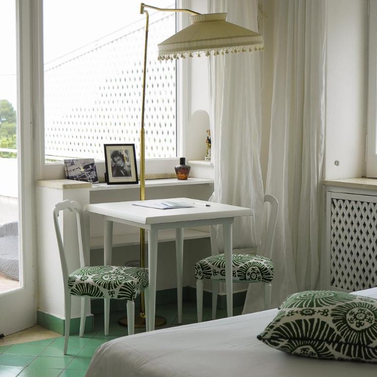 Villa Calypso - Double Room with Terrace - 4