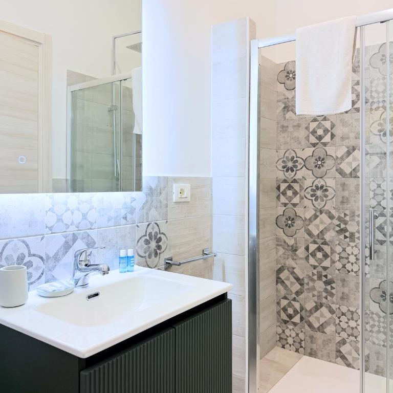 B&B Sapore di Mare Serapo - Camera Matrimoniale con Bagno Privato - 11