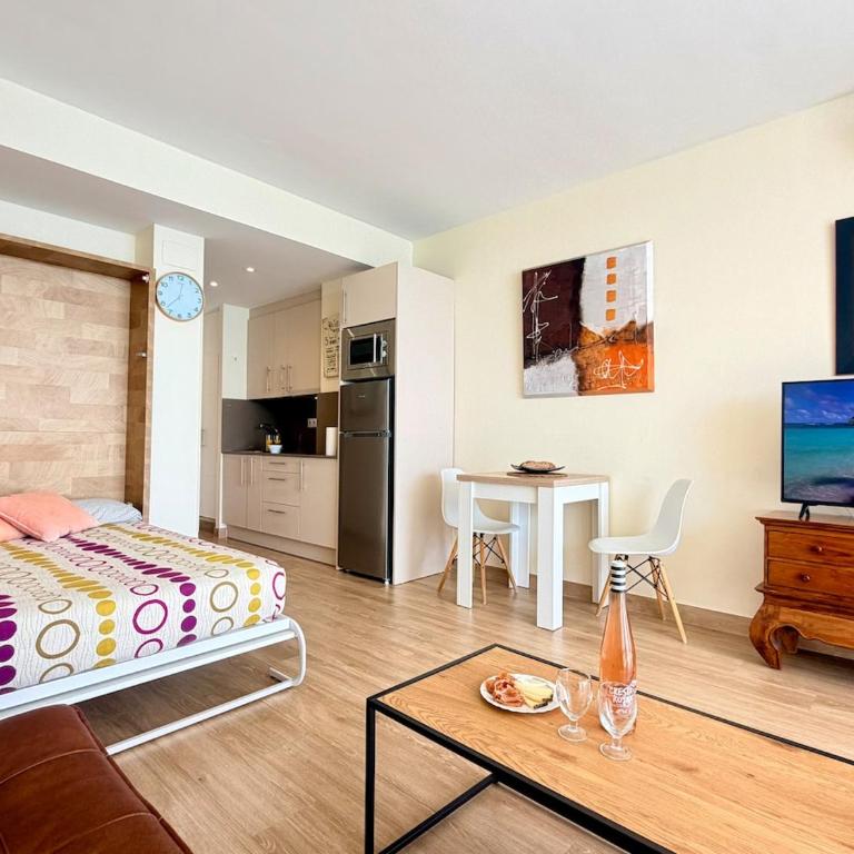 Oceanfront terrace - First line - La Carihuela - Apartamento de 1 dormitorio con balcón y vistas al mar - 25