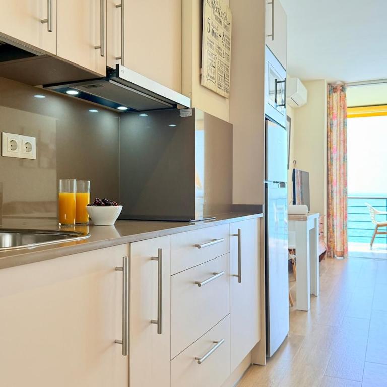 Oceanfront terrace - First line - La Carihuela - Apartamento de 1 dormitorio con balcón y vistas al mar - 19