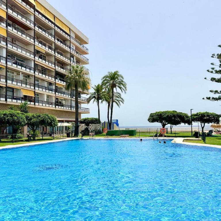 Oceanfront terrace - First line - La Carihuela - Apartamento de 1 dormitorio con balcón y vistas al mar - 6