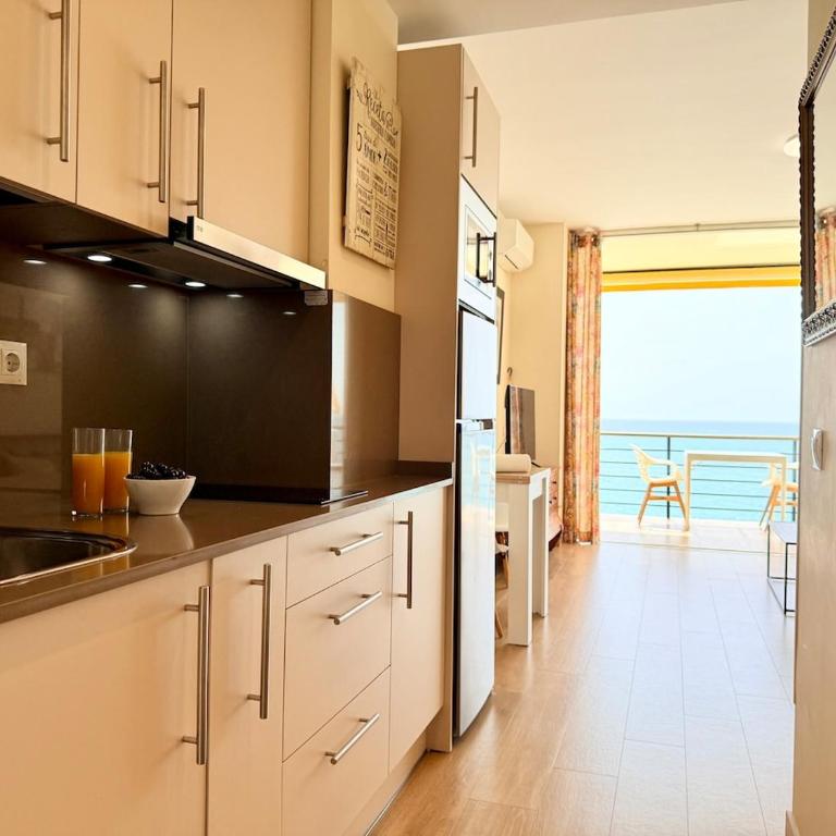 Oceanfront terrace - First line - La Carihuela - Apartamento de 1 dormitorio con balcón y vistas al mar - 18