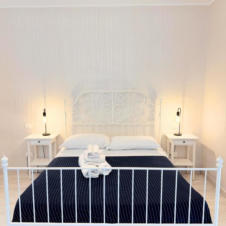B&B Sapore di Mare Serapo - Camera Matrimoniale con Bagno Privato - 3