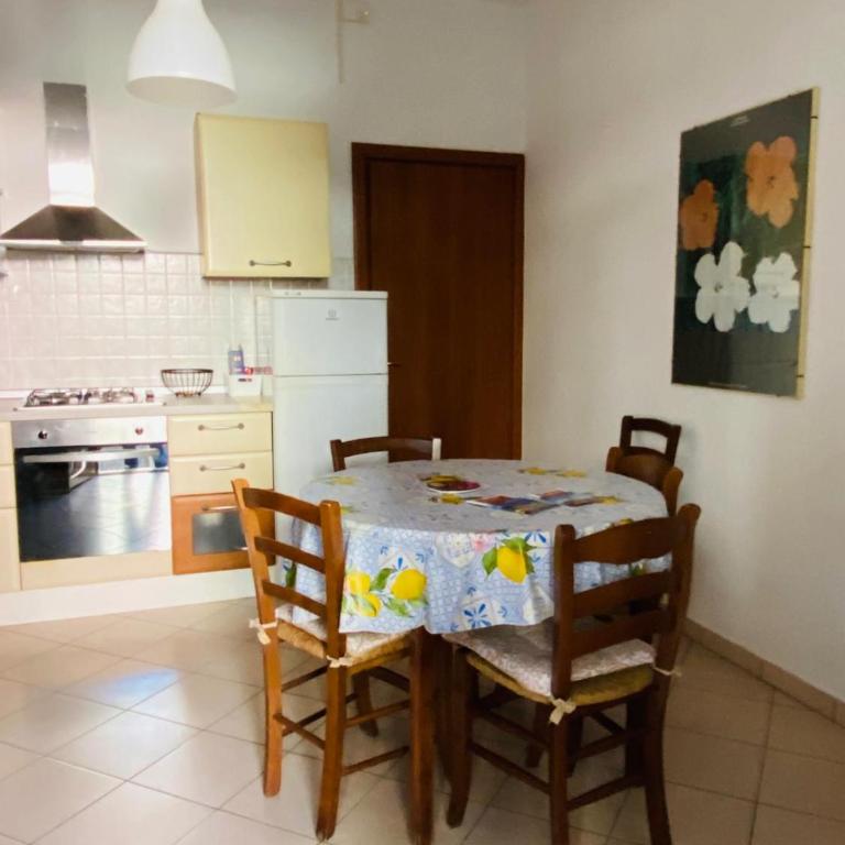 Casa NILIA, mare e relax tutto l'anno, con giardino - Appartamento con 1 Camera da Letto - 4
