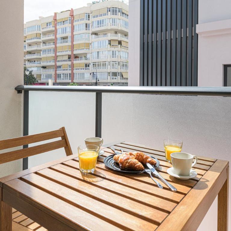 WintowinRentals Home Sweet Boliches 2 Bedrooms with Terrace near the Beach - Apartment mit 2 Schlafzimmern - 1