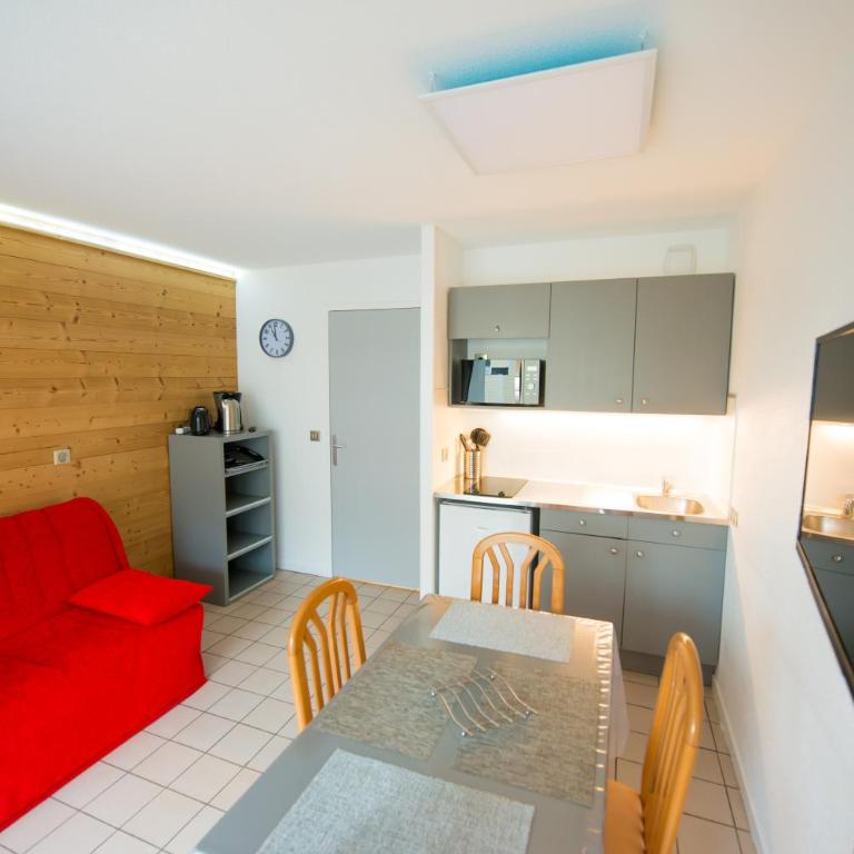 Terres de France - Résidence les Silènes - 1-Bedroom Apartment - 4 people - 11