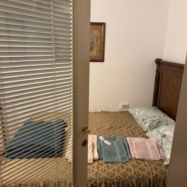 Zemun Old Town Apartment - Deluxe-Apartment mit 2 Schlafzimmern und Gartenblick - 12