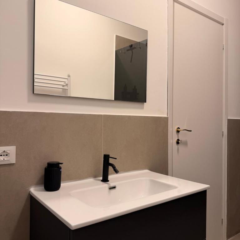 LibertàTrentotto - Zimmer mit Kingsize-Bett und Balkon - 21