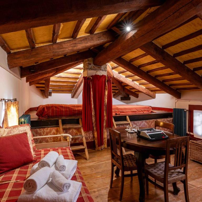 Borgo Casa Scaparone - Camera Familiare Standard - 9