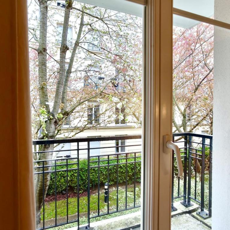 Disneyland Family Retreat Balcony Free Parking - Apartamento de 3 dormitorios con balcón - 8