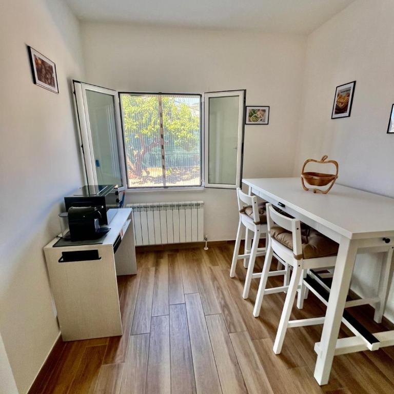 6 minuti dalla spiaggia con patio giardino privato e parcheggio - Two-Bedroom House - 9