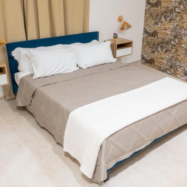 Charme Catania Aetna Luxury Suites - Deluxe King Room - 3