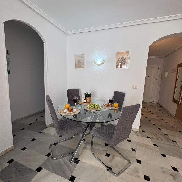 Riviera del Sol Seafront Apartment with Sea View, Terrace, Pool - Apartamento de 2 dormitorios - 9
