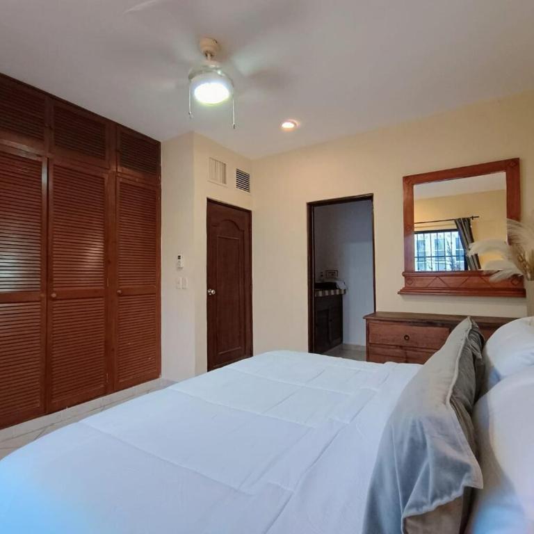 Caribbean Family Escape 2BR Close 5th av and Beach Rooftop hotel - Apartamento de 2 dormitorios con balcón - 22