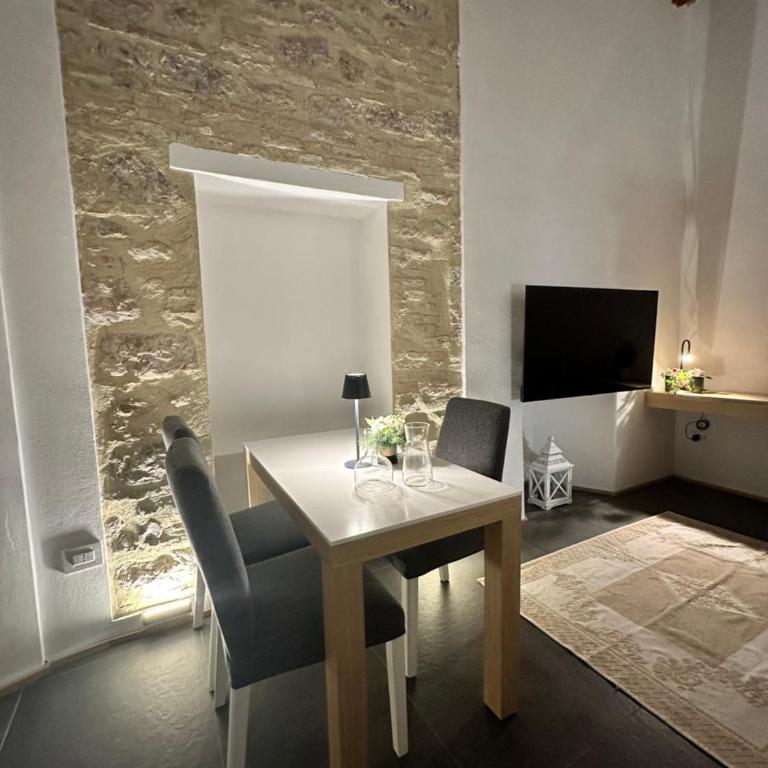 Monolocale 201 Perugia - Appartamento con 1 Camera da Letto - 42