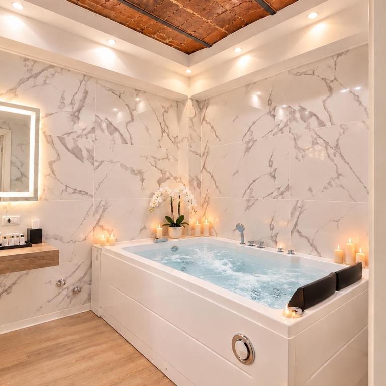 MILUAR Luxury - Vanvitelli - Camera Queen con Vasca Idromassaggio - 14