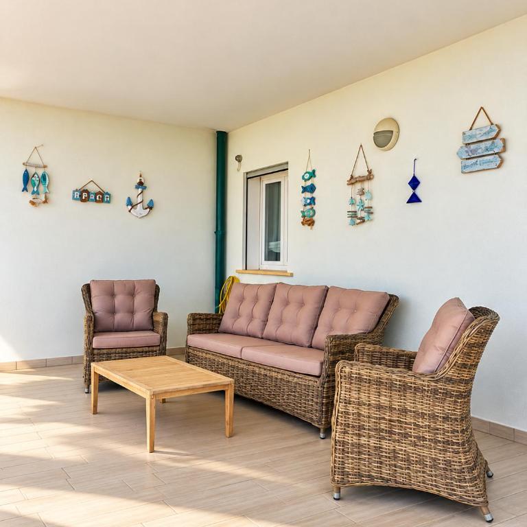 SIGIS HOUSE - Independent Apartment Sea View - Three-Bedroom Apartment - 6