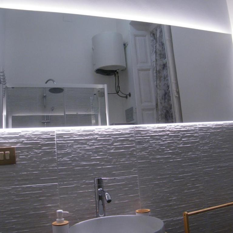 Mi manda Picone da Lolli's - Premium Apartment mit 3 Schlafzimmern und Balkon - 24
