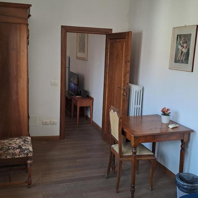 The window onto the Duomo - Two-Bedroom Apartment - 3