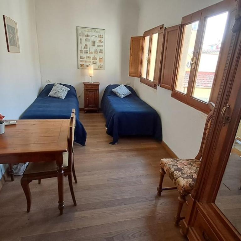 The window onto the Duomo - Two-Bedroom Apartment - 4