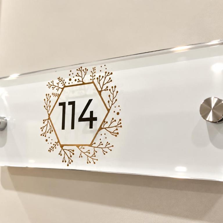 MILUAR Luxury - Vanvitelli - Camera Queen con Vasca Idromassaggio - 10