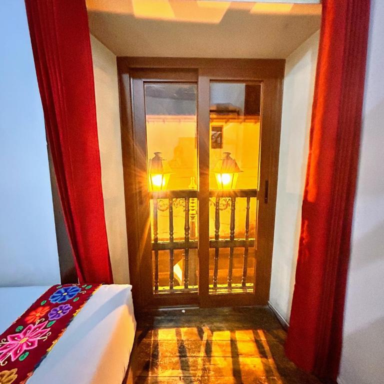 Hotel Casona Ecoterra Cusco - Habitación Triple con vistas a la ciudad - 2