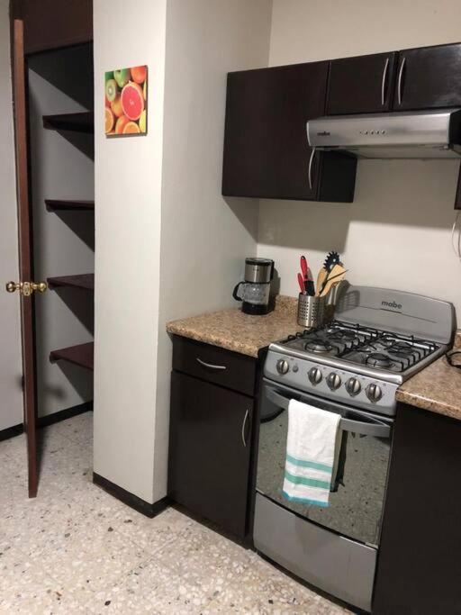 Departamentos Zona Tec Monterrey - Amplios y gran ubicación - Apartamento de 2 dormitorios - 9