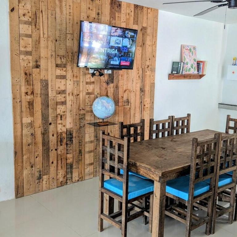 10pax House downtown close to hotel zone fast wifi - Casa de 3 dormitorios - 27