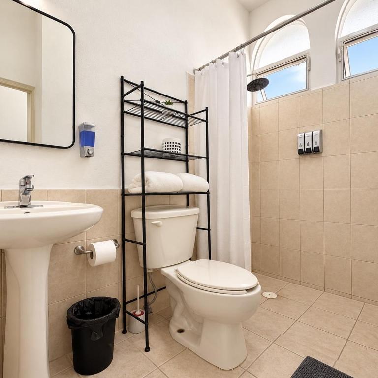 Casa Balandra 2BR home downtown LPZ walk everywhere - Two-Bedroom Apartment - 2