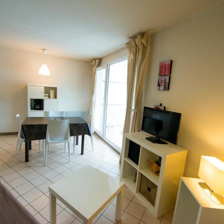 Terres de France - Résidence les Silènes - 1-Bedroom Apartment - 4 people - 6