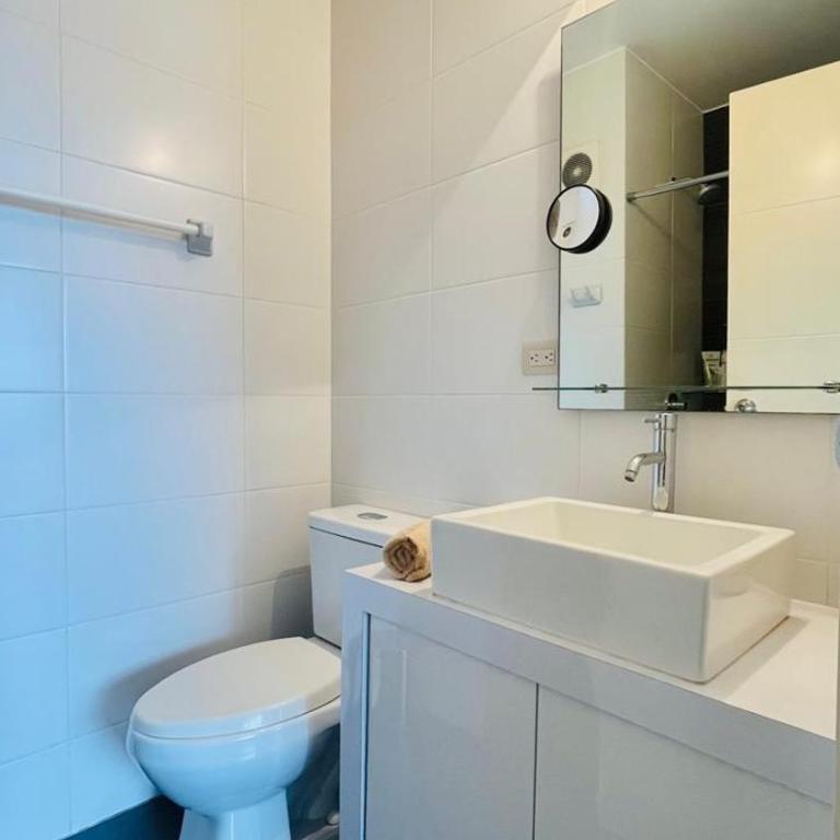 Hermoso, Piso 18 lindas vistas y full equipado - Apartamento de 3 dormitorios - 6