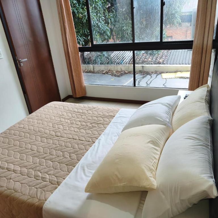 Equipado Departamento con Piscina en Av Busch - Apartamento de 1 dormitorio - 2