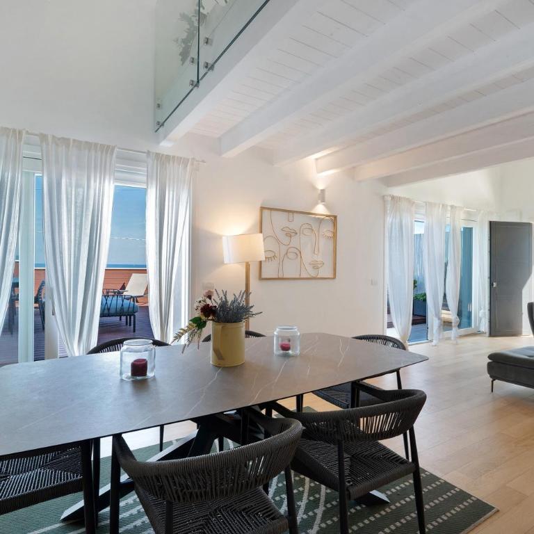 Luxury terrazza - Appartamento Deluxe con 2 Camere da Letto e Vista Oceano - 5