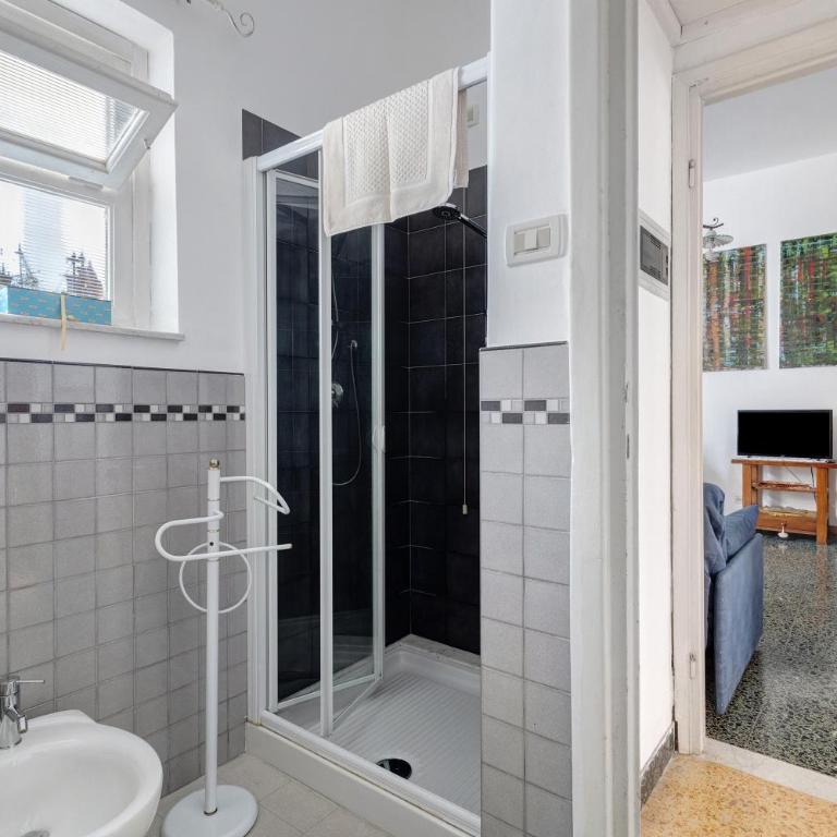 Casa Glad - Viareggio - Appartamento Deluxe con 2 Camere da Letto e Balcone - 18