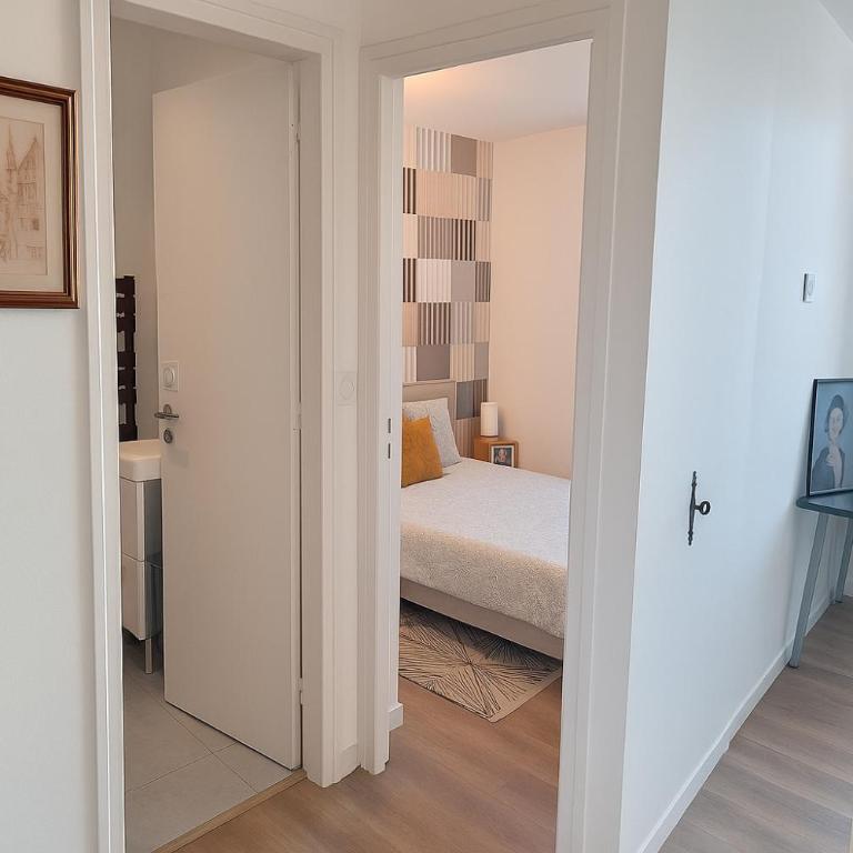 Jean Jaurès Maison Familiale 5 chambres 10 pers avec Extérieur - Linge & Ménage Inclus - Maison 5 Chambres - 13
